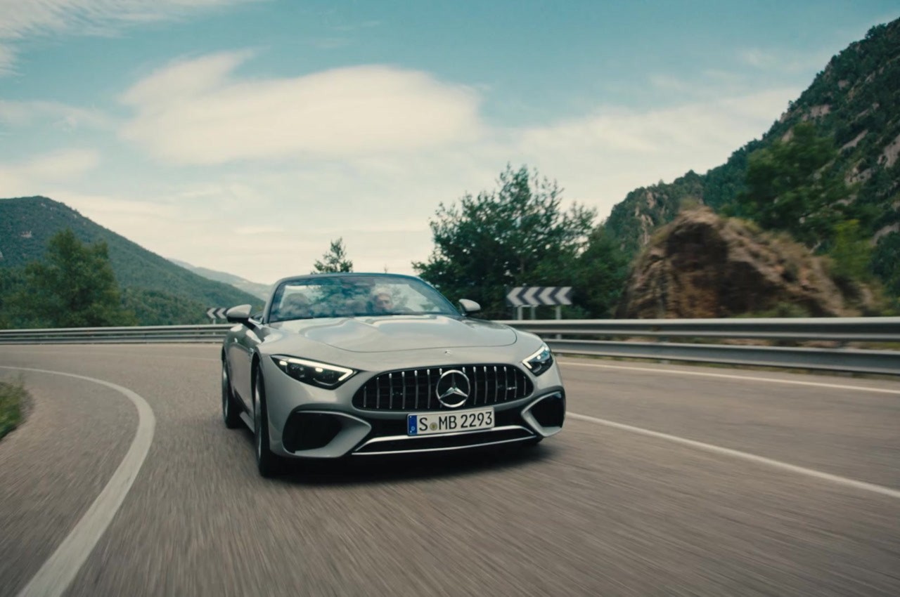 Mercedes-AMG SL 2022: immagini ufficiali