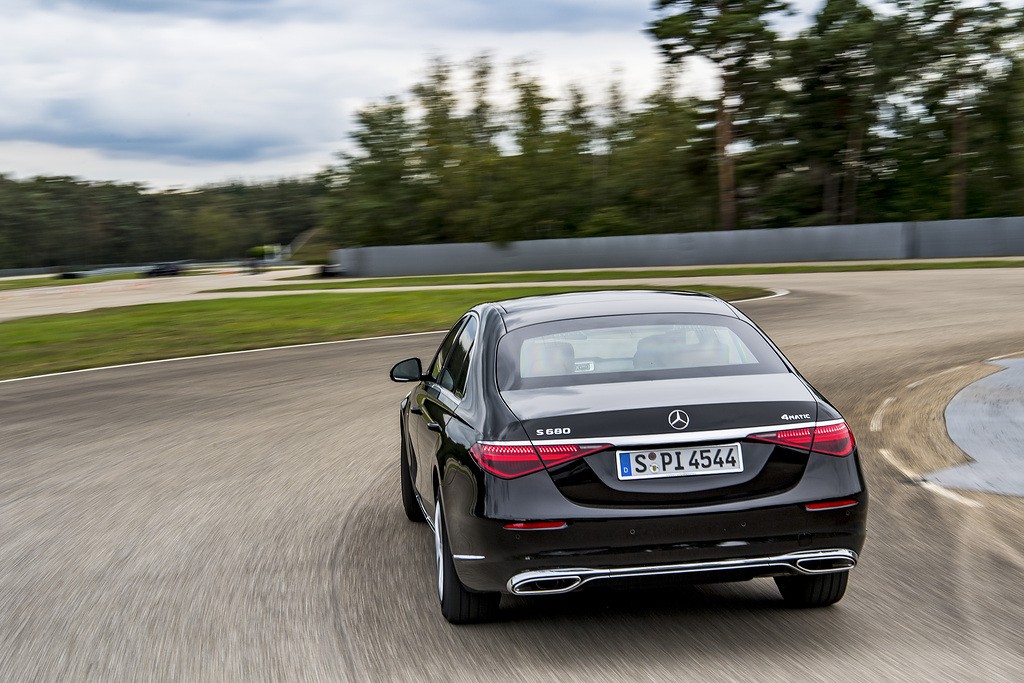 Mercedes-Benz Classe S 680 GUARD 4 MATIC: immagini ufficiali