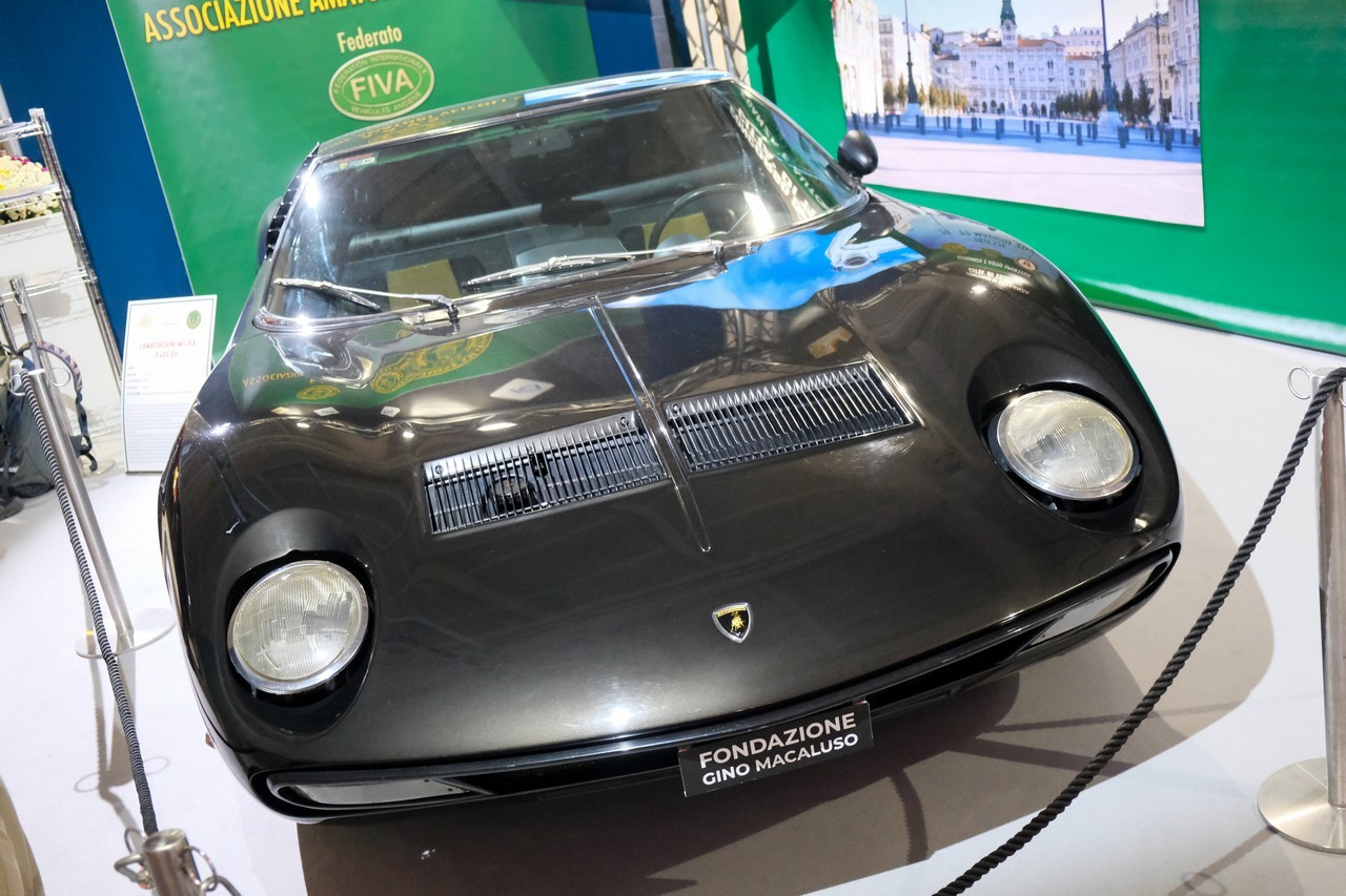 Auto e Moto d'Epoca 2021: immagini dall'evento