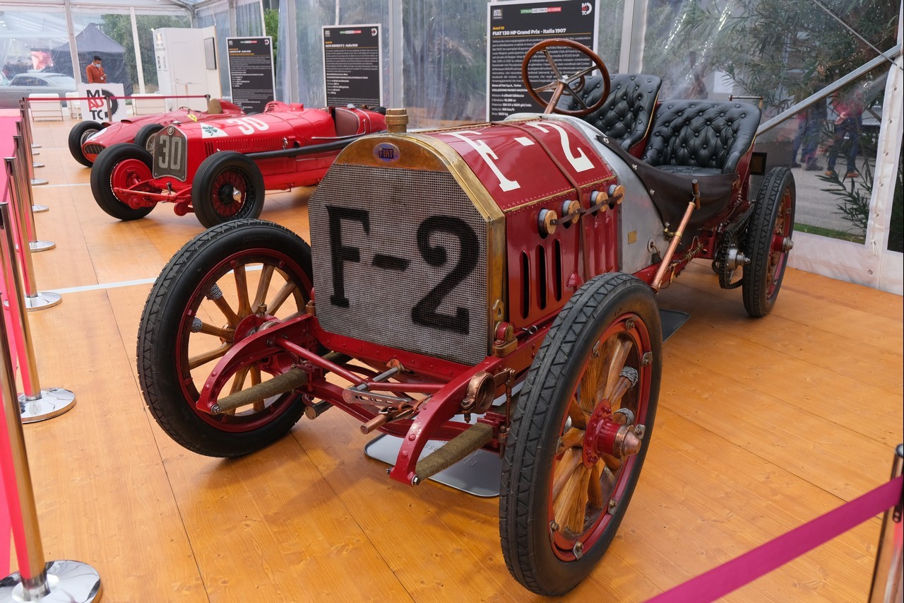 Auto e Moto d'Epoca 2021: immagini dall'evento