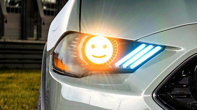 Ford brevetta i fari con luci LED personalizzabili: le immagini