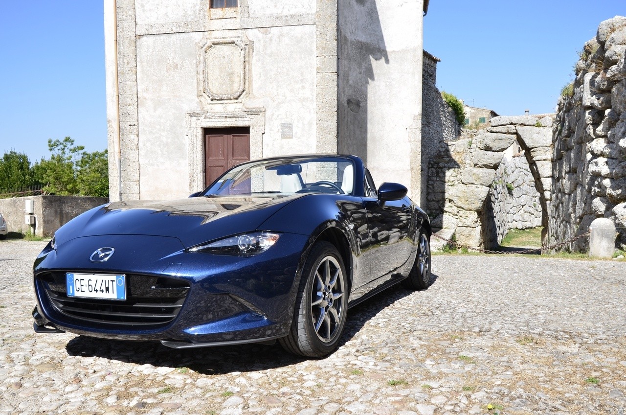 Mazda MX-5 1.5 Exceed: la prova su strada