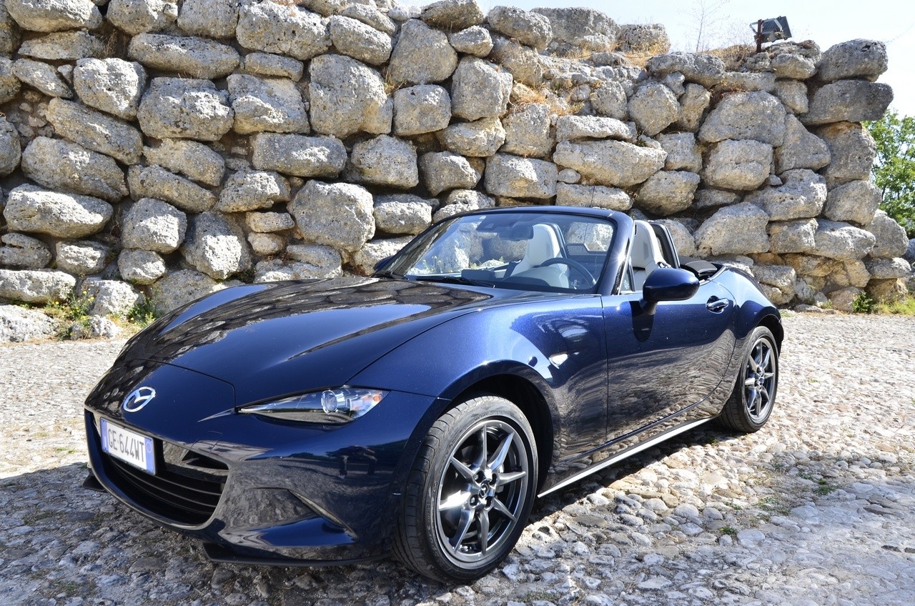 Mazda MX-5 1.5 Exceed: la prova su strada