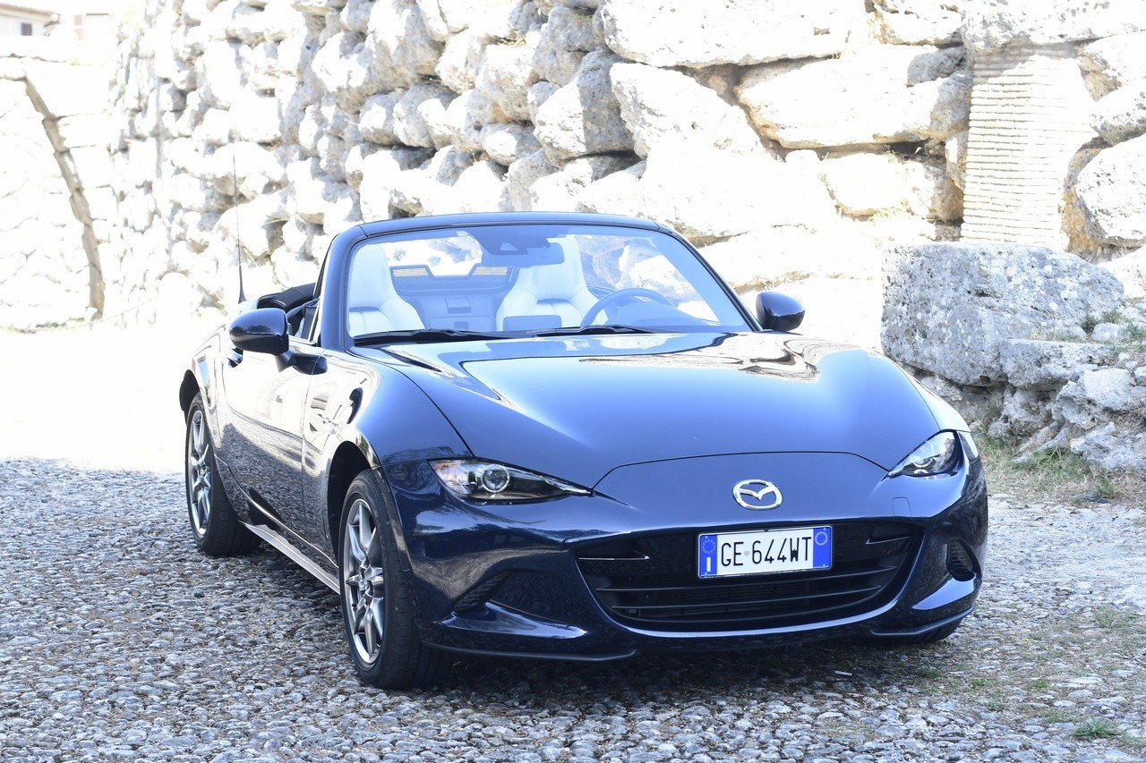 Mazda MX-5 1.5 Exceed: la prova su strada