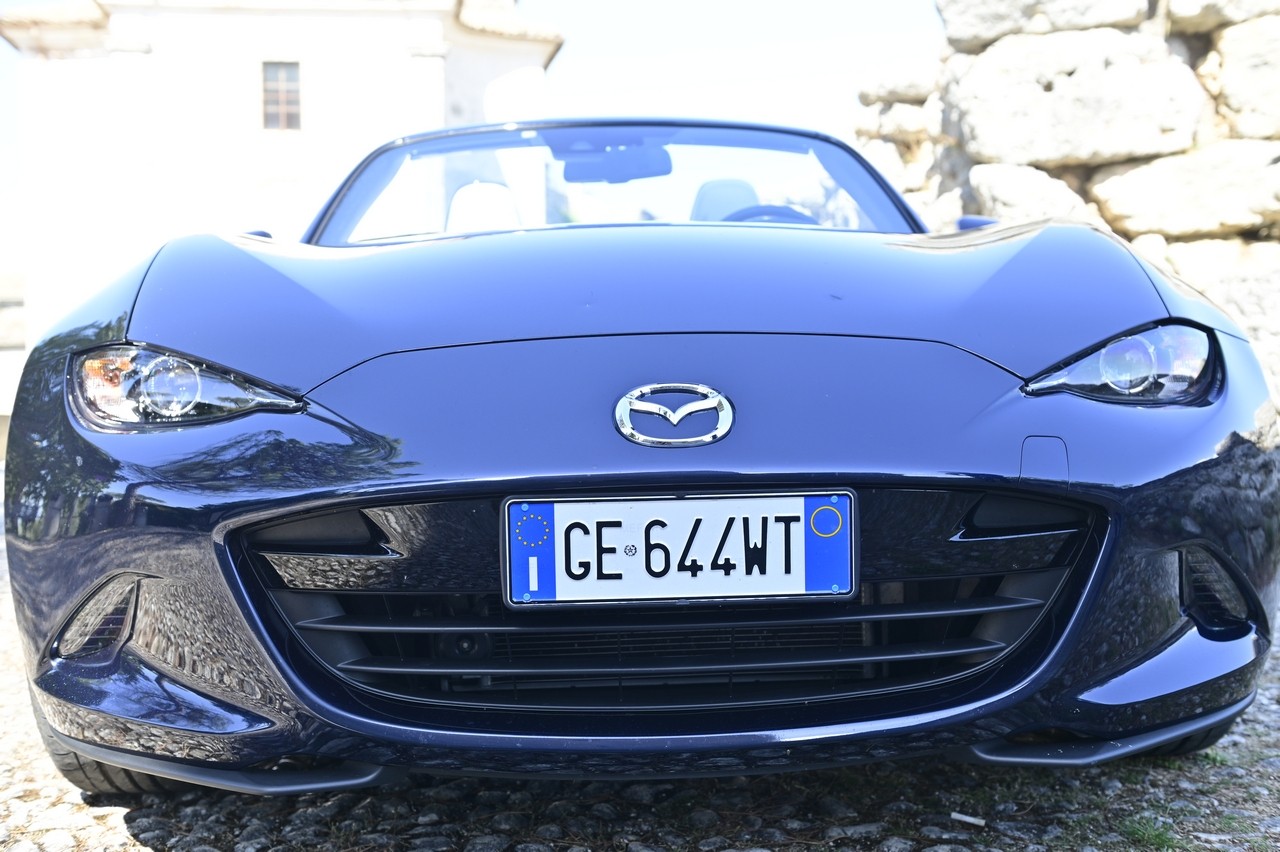 Mazda MX-5 1.5 Exceed: la prova su strada