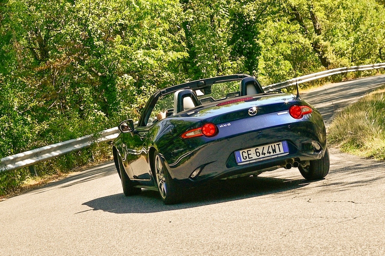 Mazda MX-5 1.5 Exceed: la prova su strada