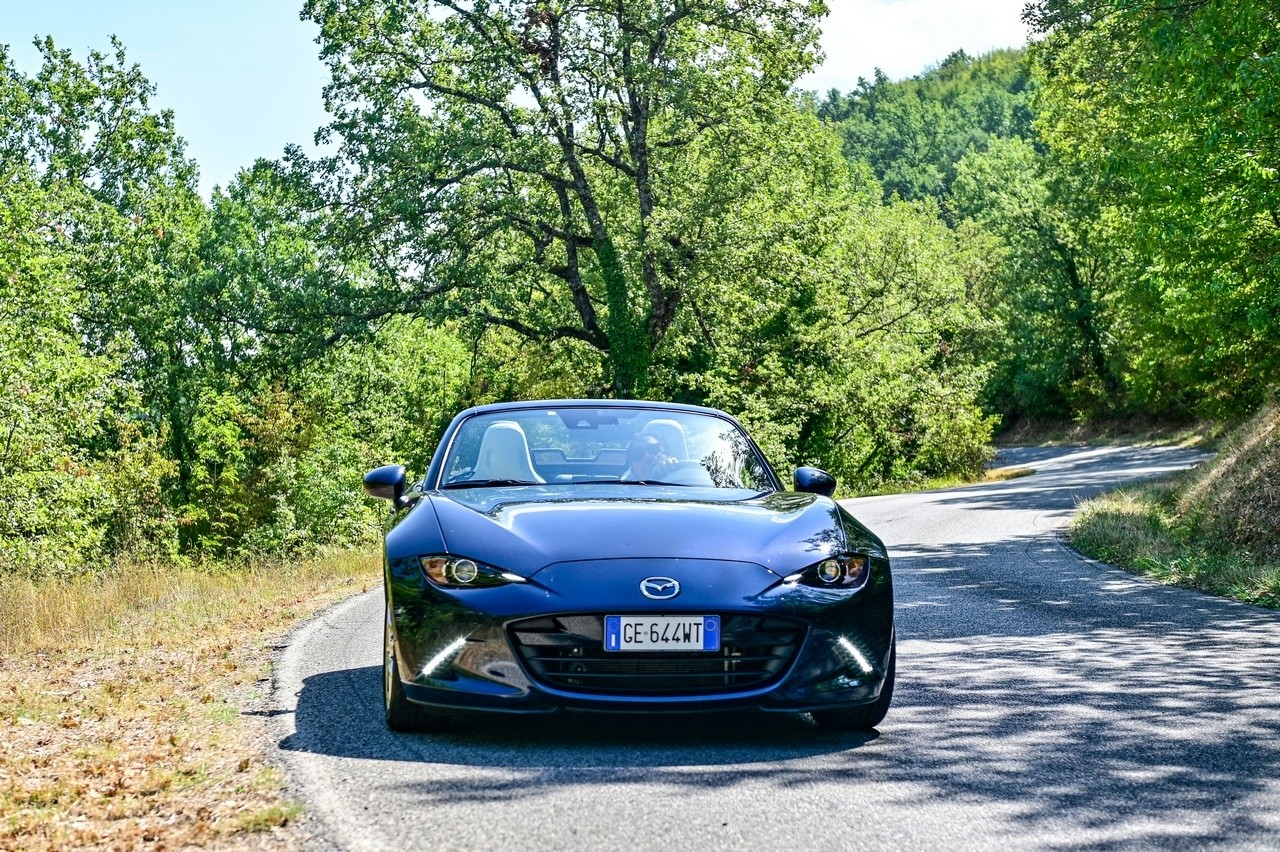 Mazda MX-5 1.5 Exceed: la prova su strada