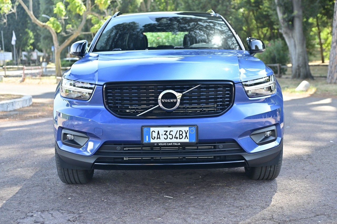 Volvo XC40 T4 Recharge: prova su strada