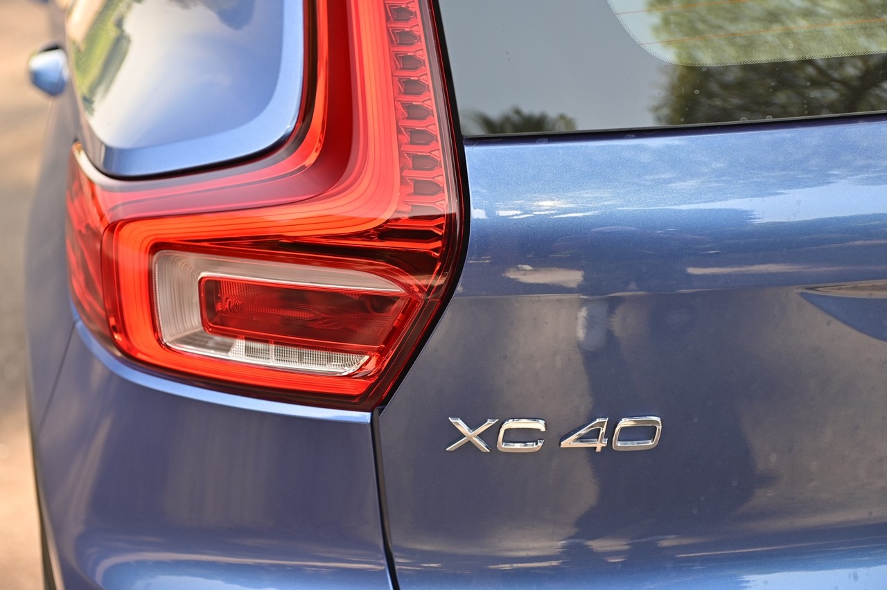 Volvo XC40 T4 Recharge: prova su strada