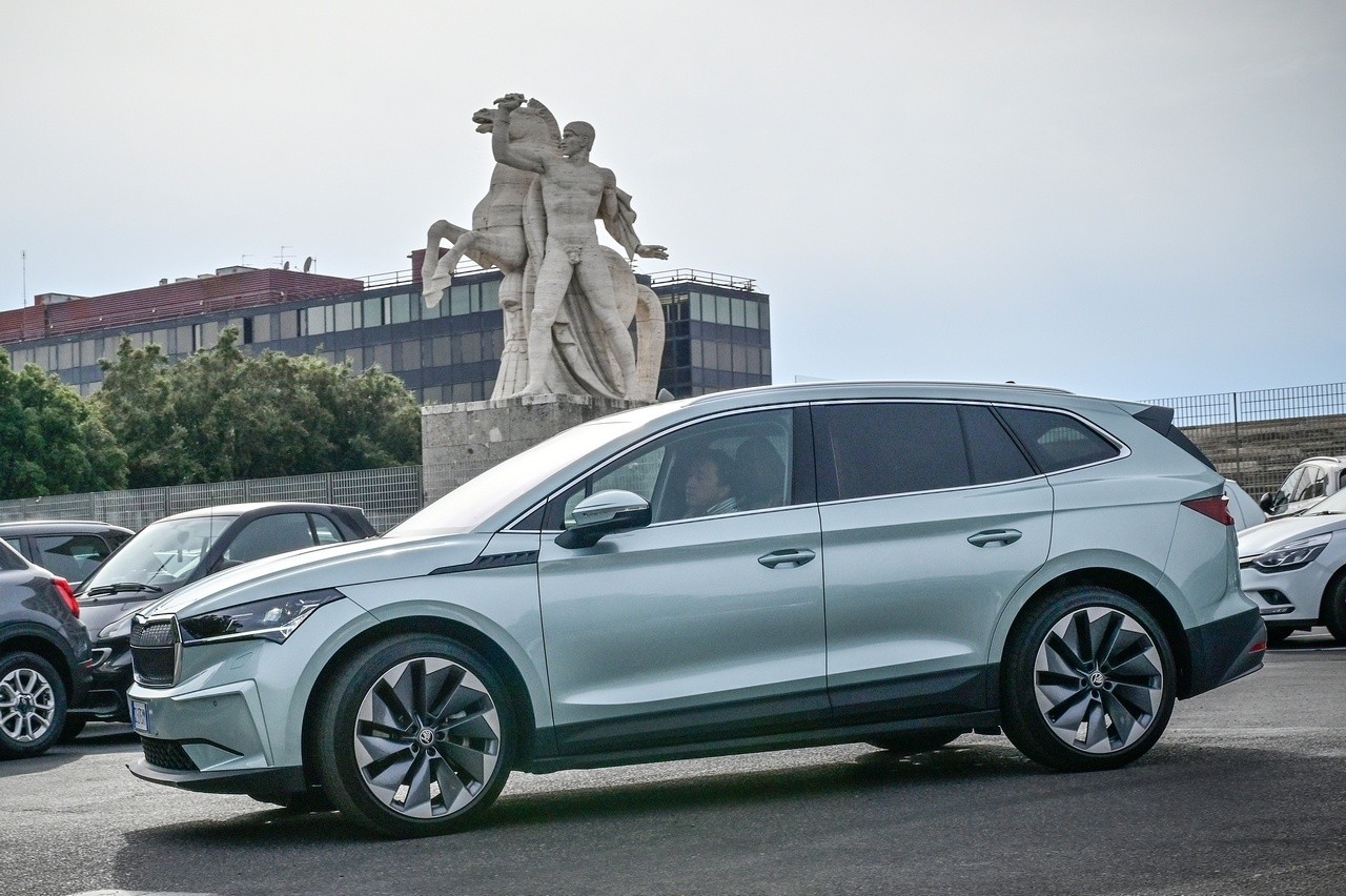 Skoda Enyaq iV 80: la prova su strada