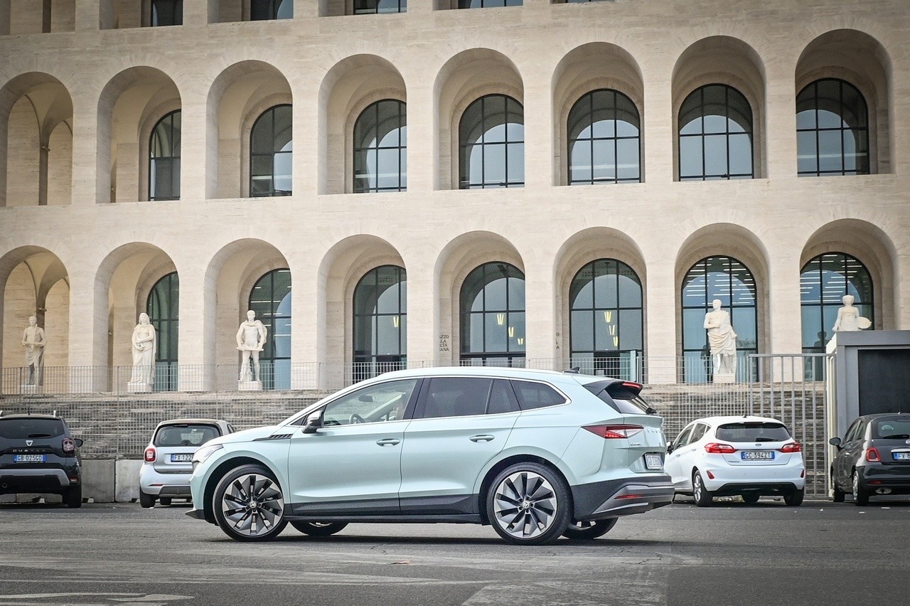 Skoda Enyaq iV 80: la prova su strada