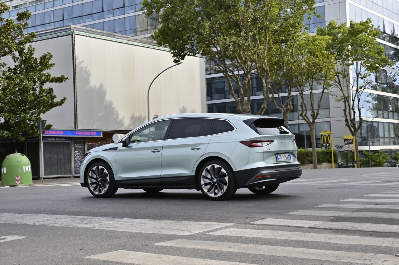 Skoda Enyaq iV 80: la prova su strada