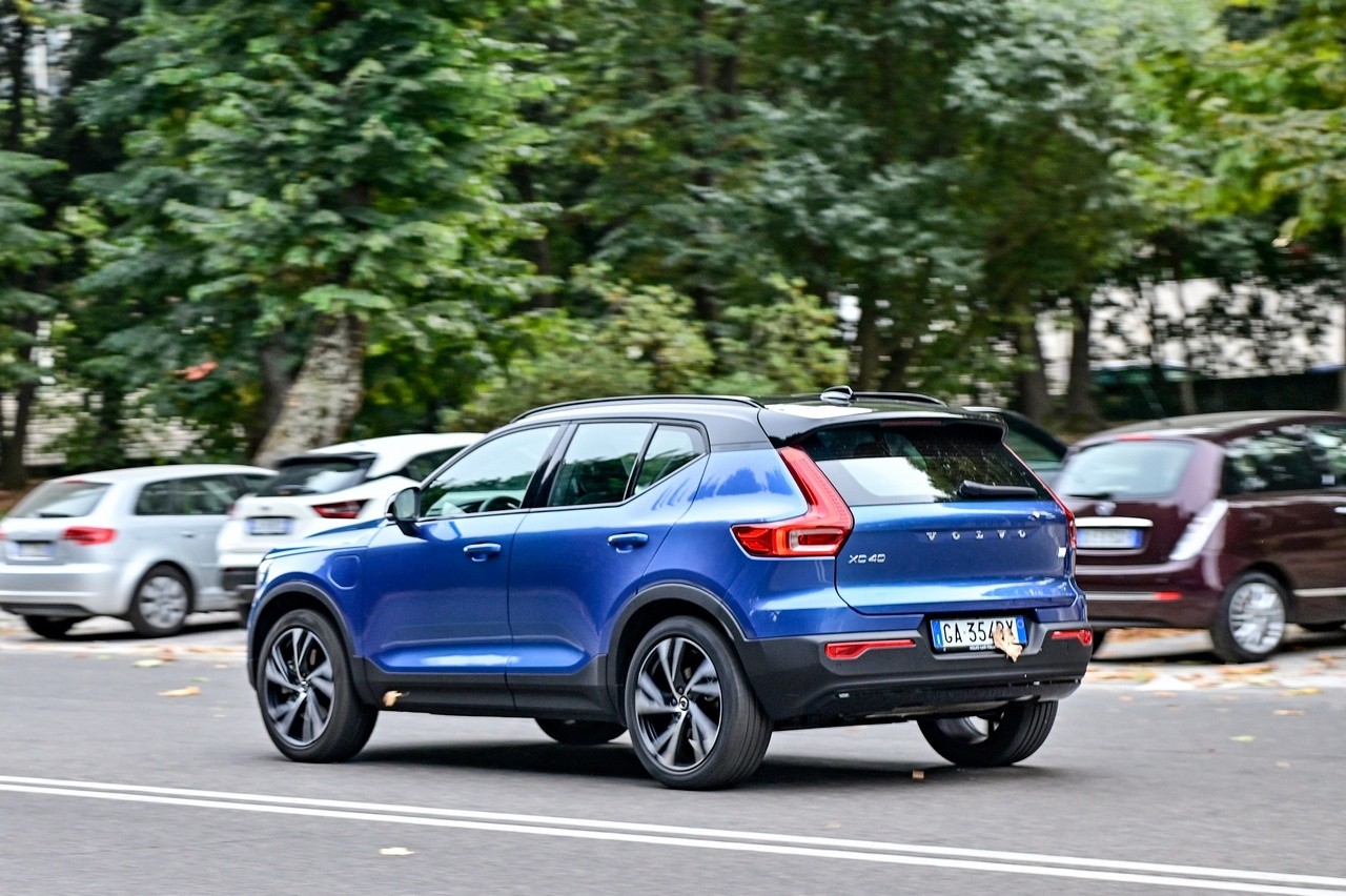 Volvo XC40 T4 Recharge: prova su strada