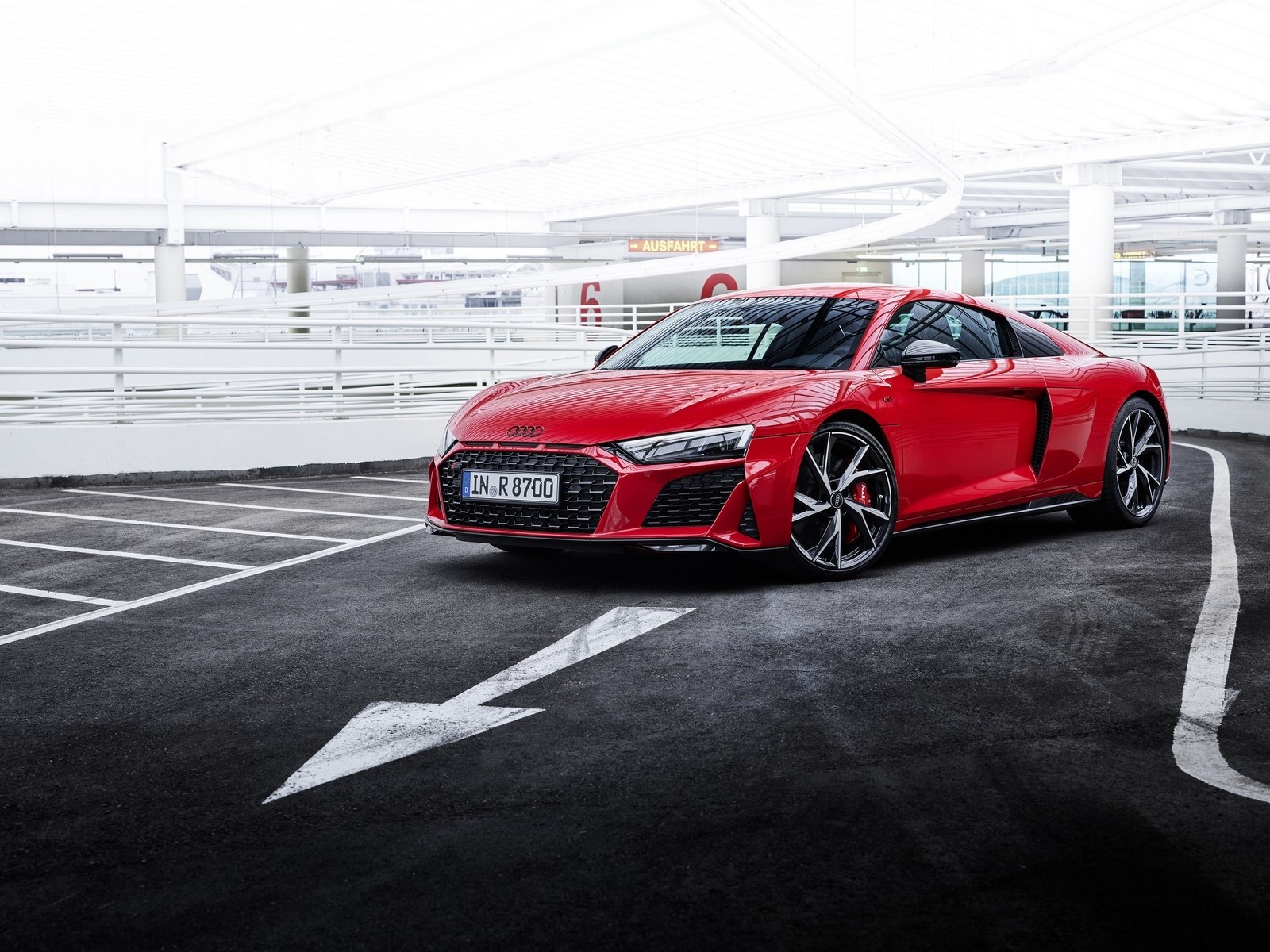 Nuova Audi R8 V10 performance RWD 2022: immagini ufficiali