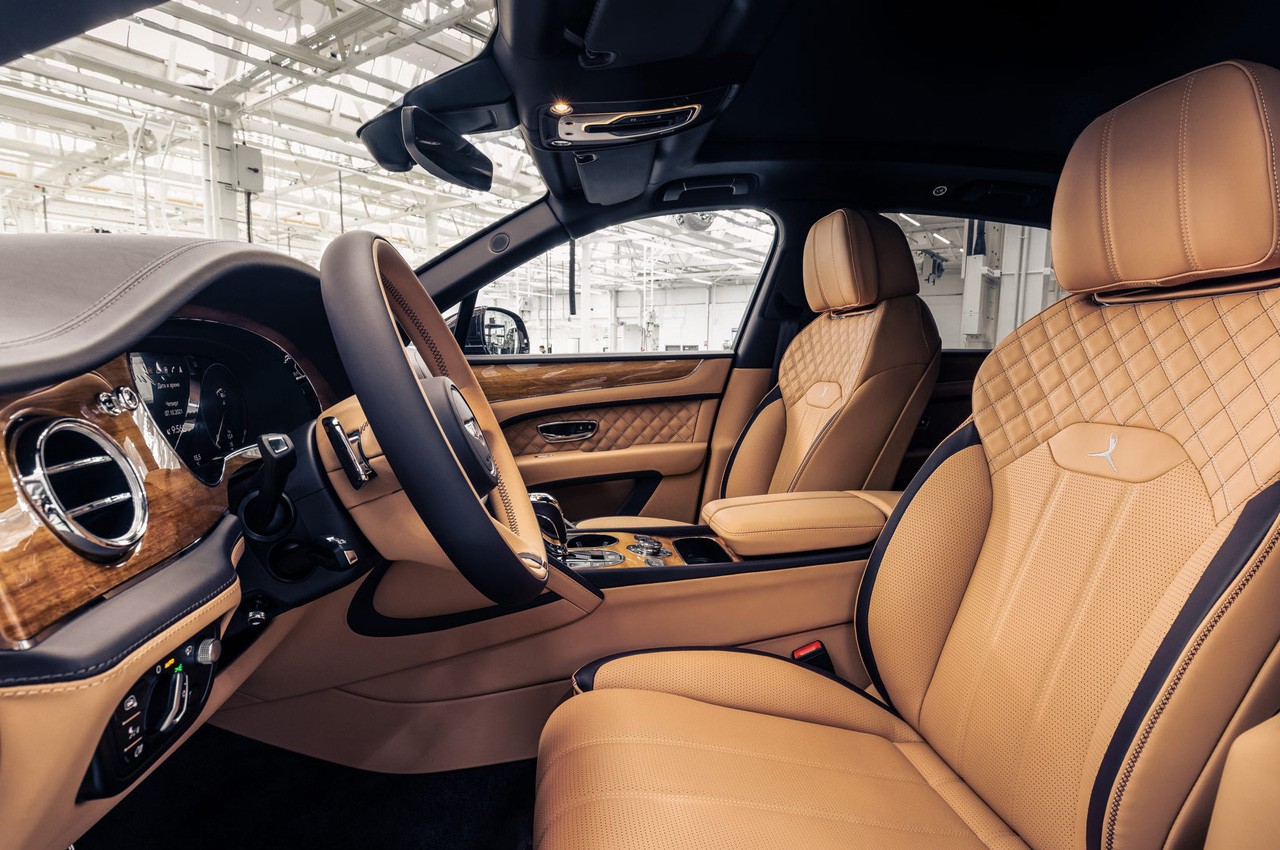 Bentley Bentayga: i modelli speciali dedicati al balletto russso