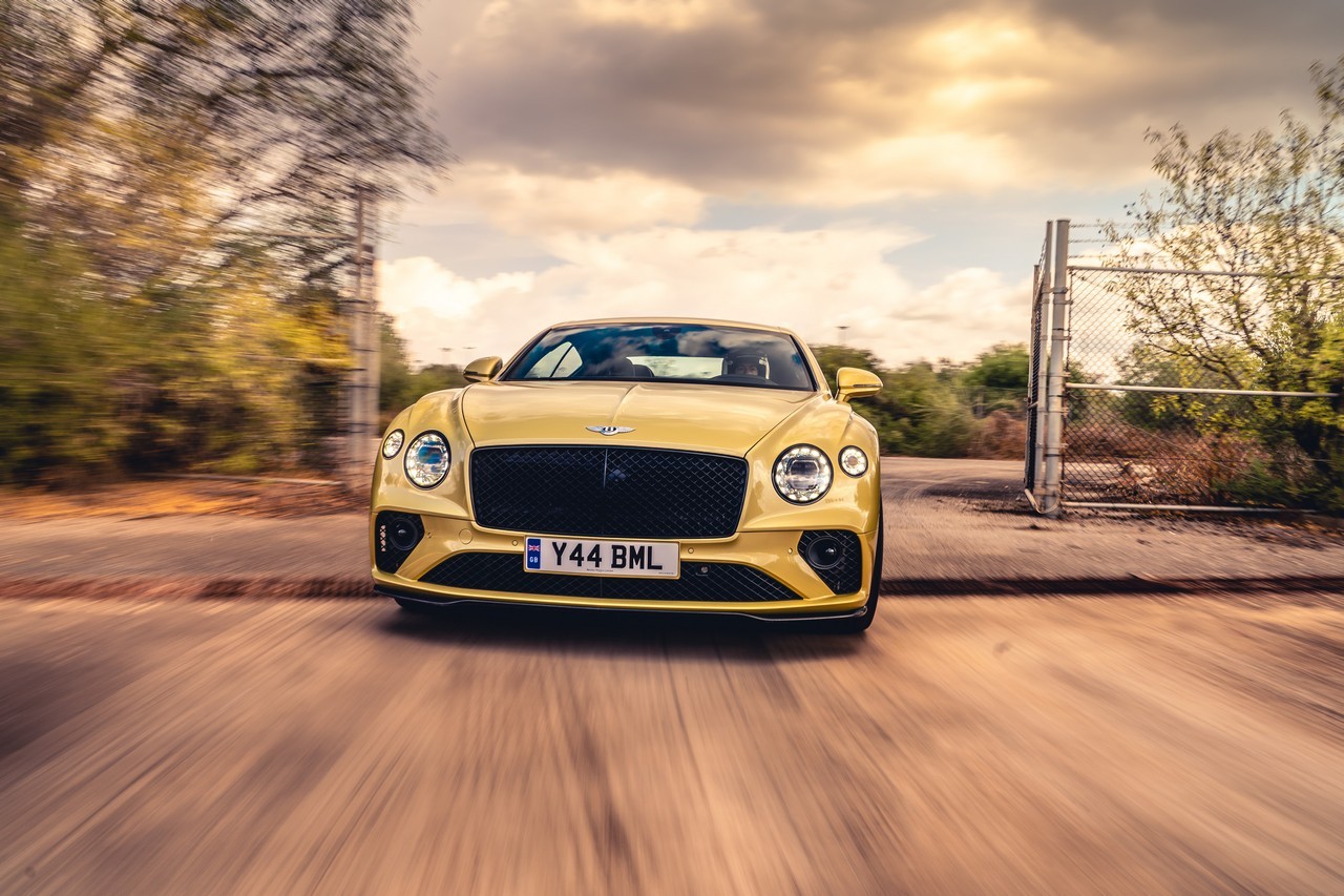 Drifting con la Bentley Continental GT Speed