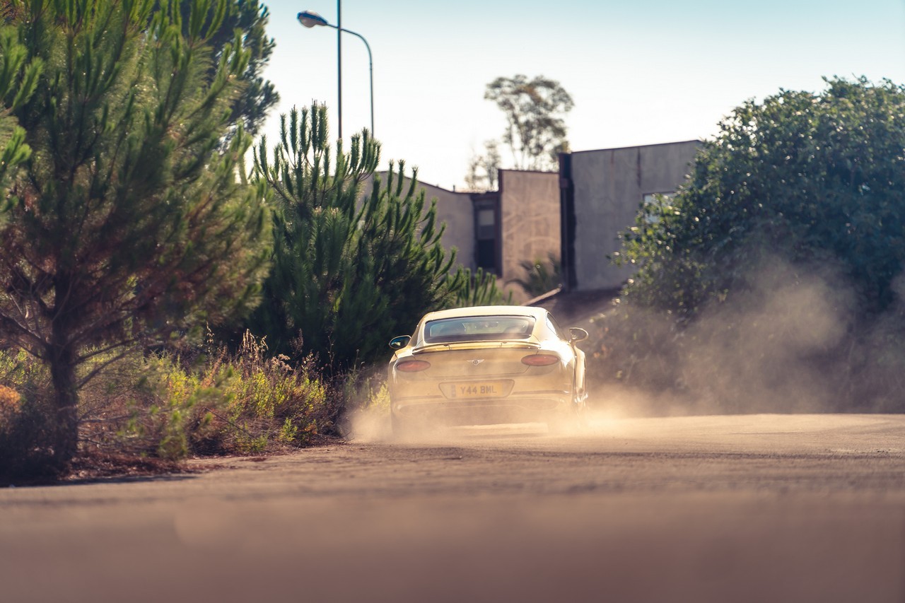 Drifting con la Bentley Continental GT Speed