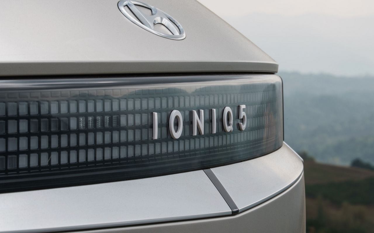 Hyundai Ioniq 5, foto ufficiali inedite