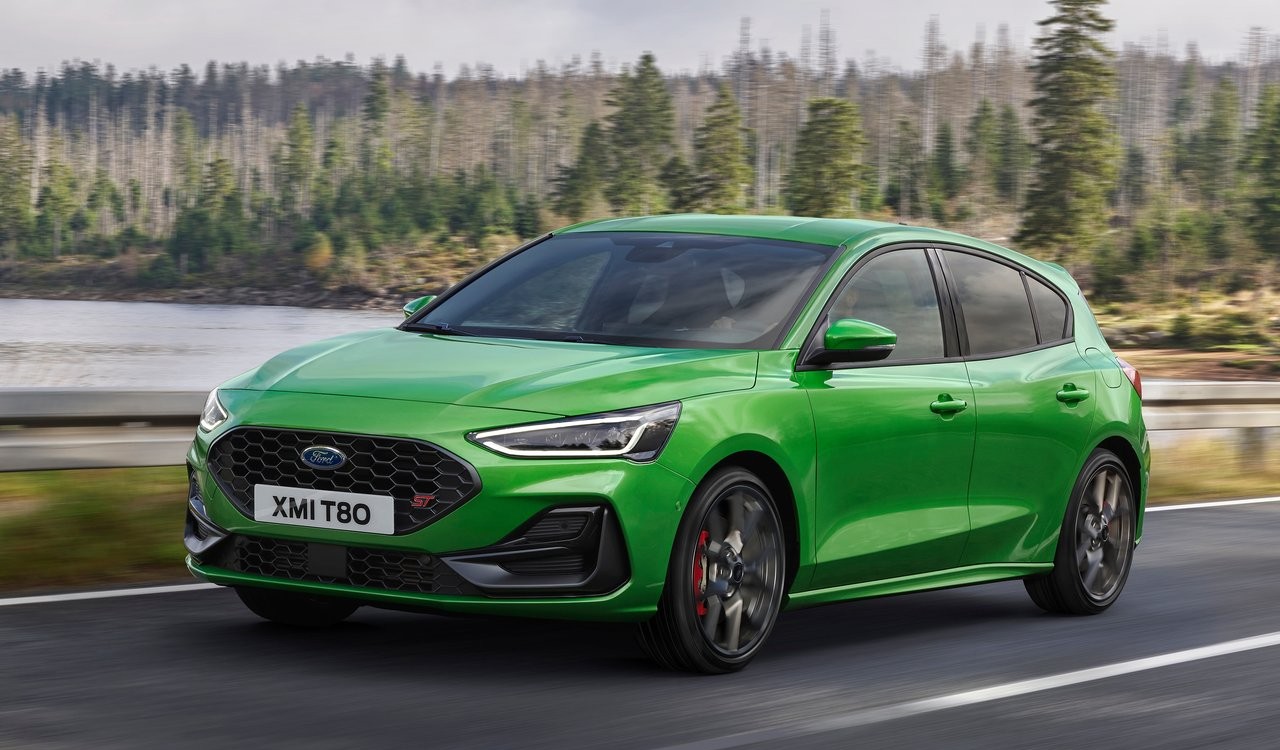 Ford Focus e Focus ST 2022: immagini ufficiali