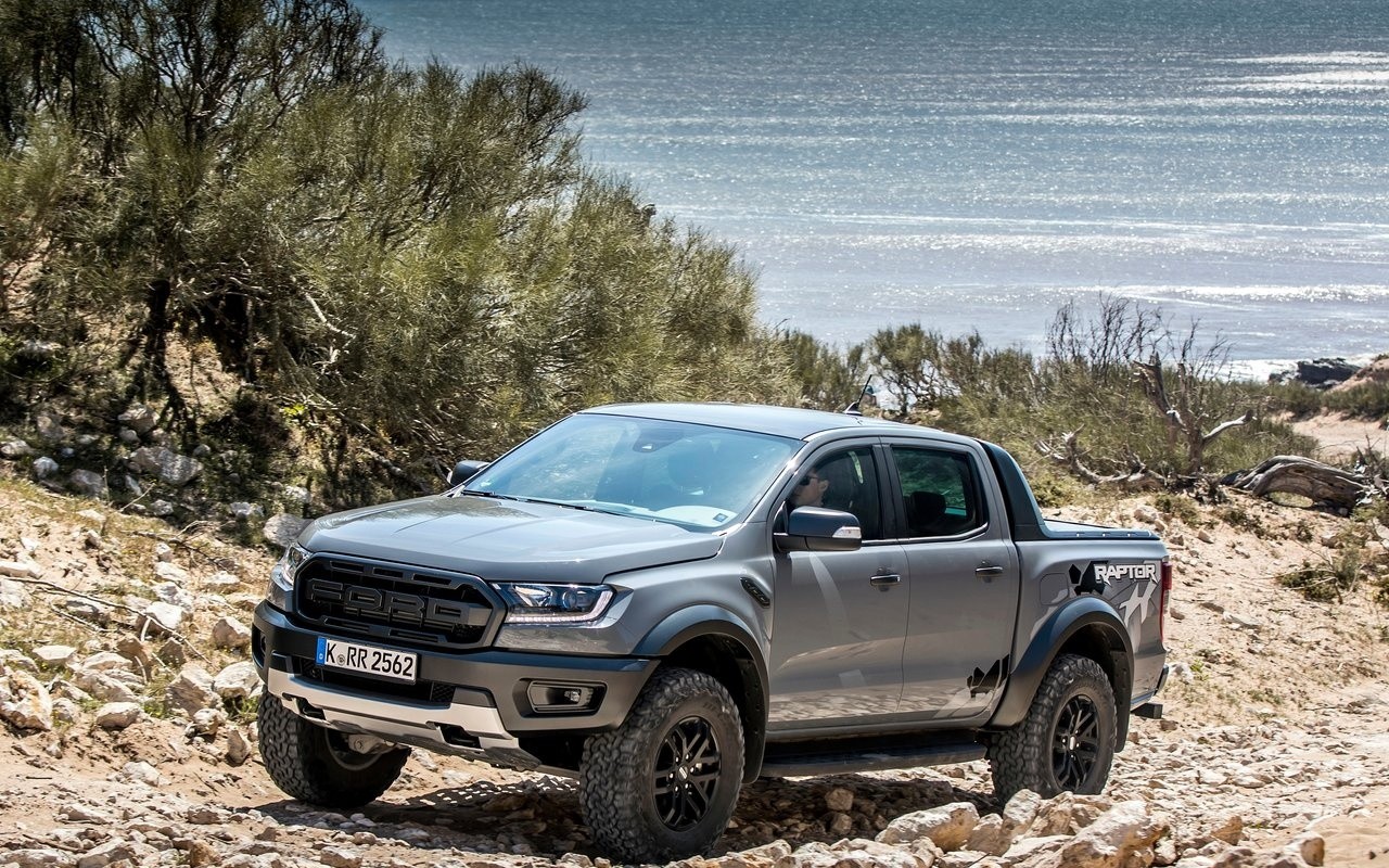 Ford Ranger Raptor: immagini ufficiali