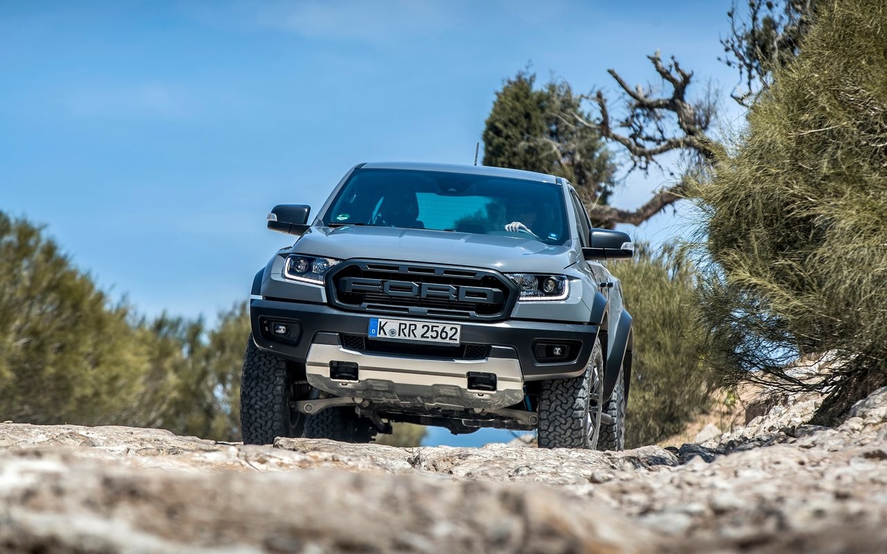 Ford Ranger Raptor: immagini ufficiali