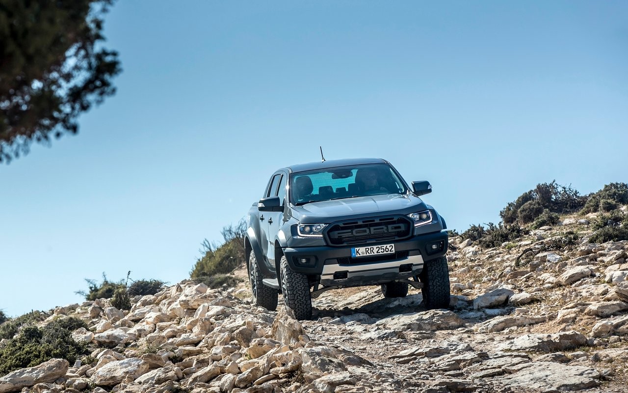 Ford Ranger Raptor: immagini ufficiali