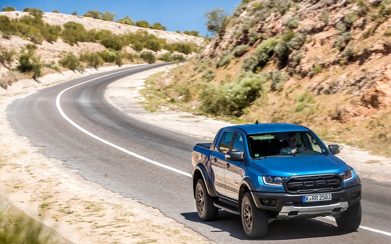 Ford Ranger Raptor: immagini ufficiali