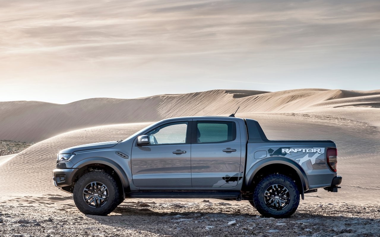 Ford Ranger Raptor: immagini ufficiali