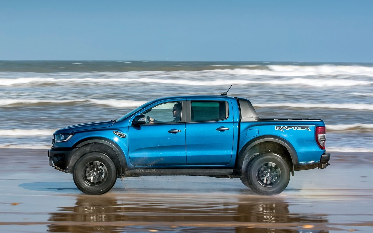 Ford Ranger Raptor: immagini ufficiali