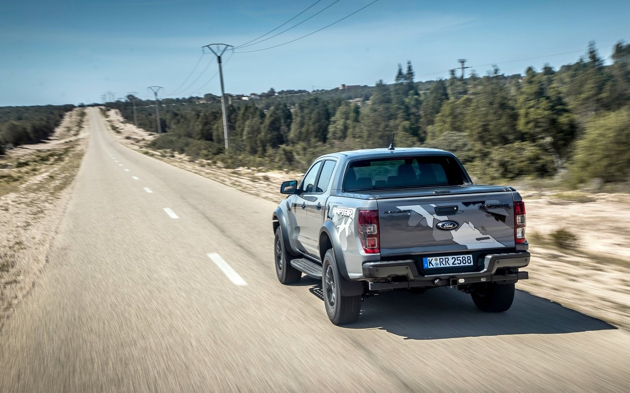 Ford Ranger Raptor: immagini ufficiali