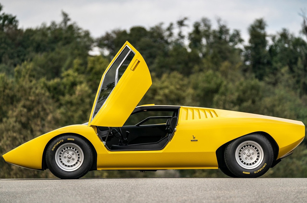 Lamborghini Countach LP 500: la ricostruzione del prototipo originale