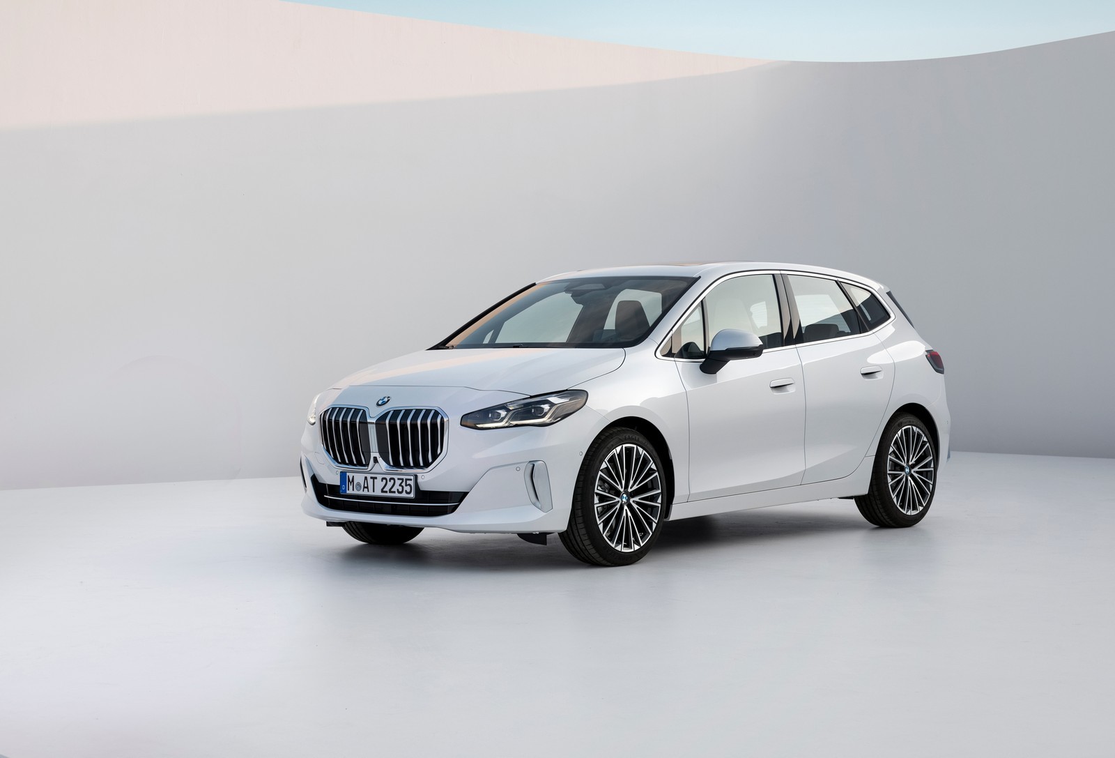 Nuova BMW Serie 2 Active Tourer 2022: immagini ufficiali