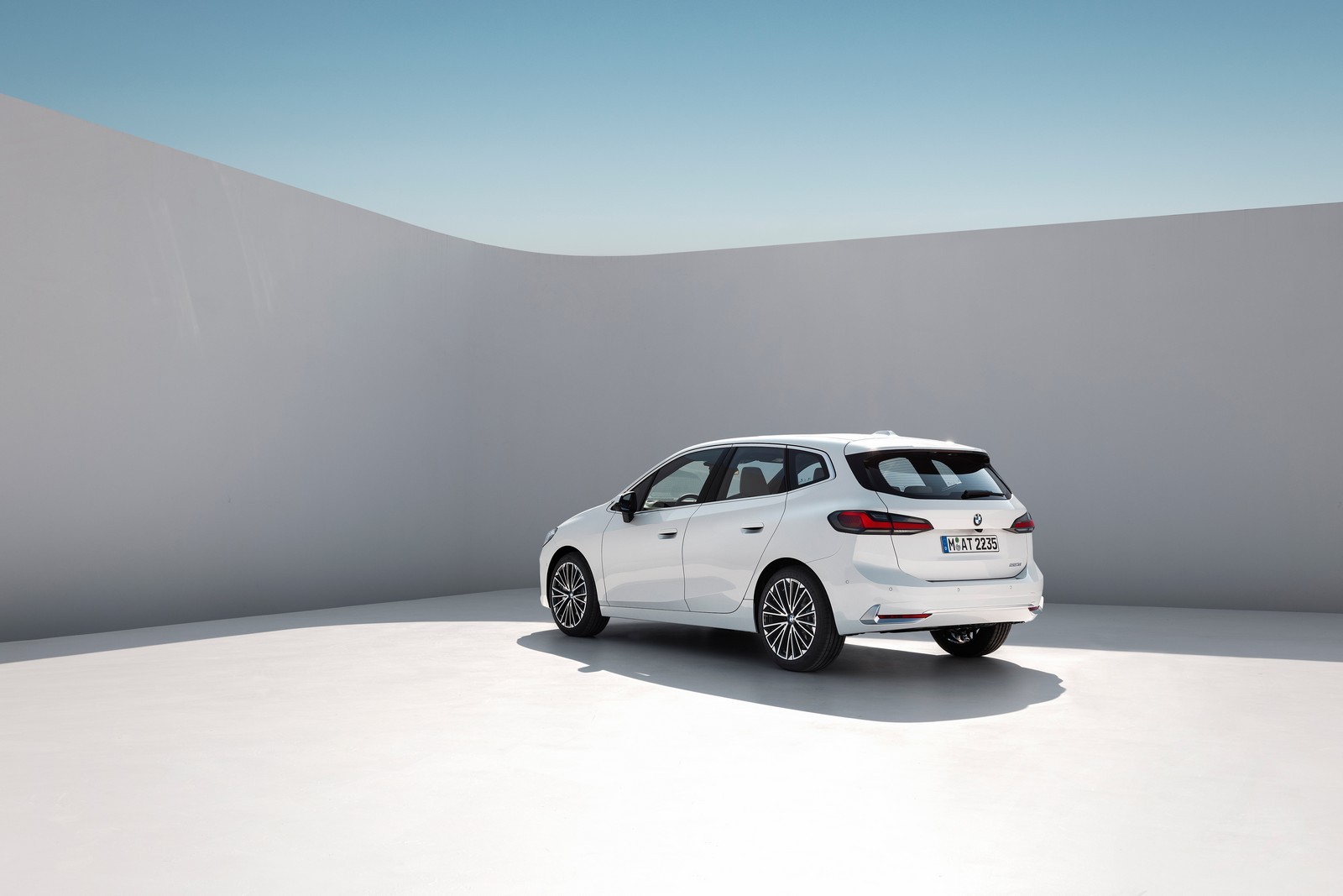 Nuova BMW Serie 2 Active Tourer 2022: immagini ufficiali