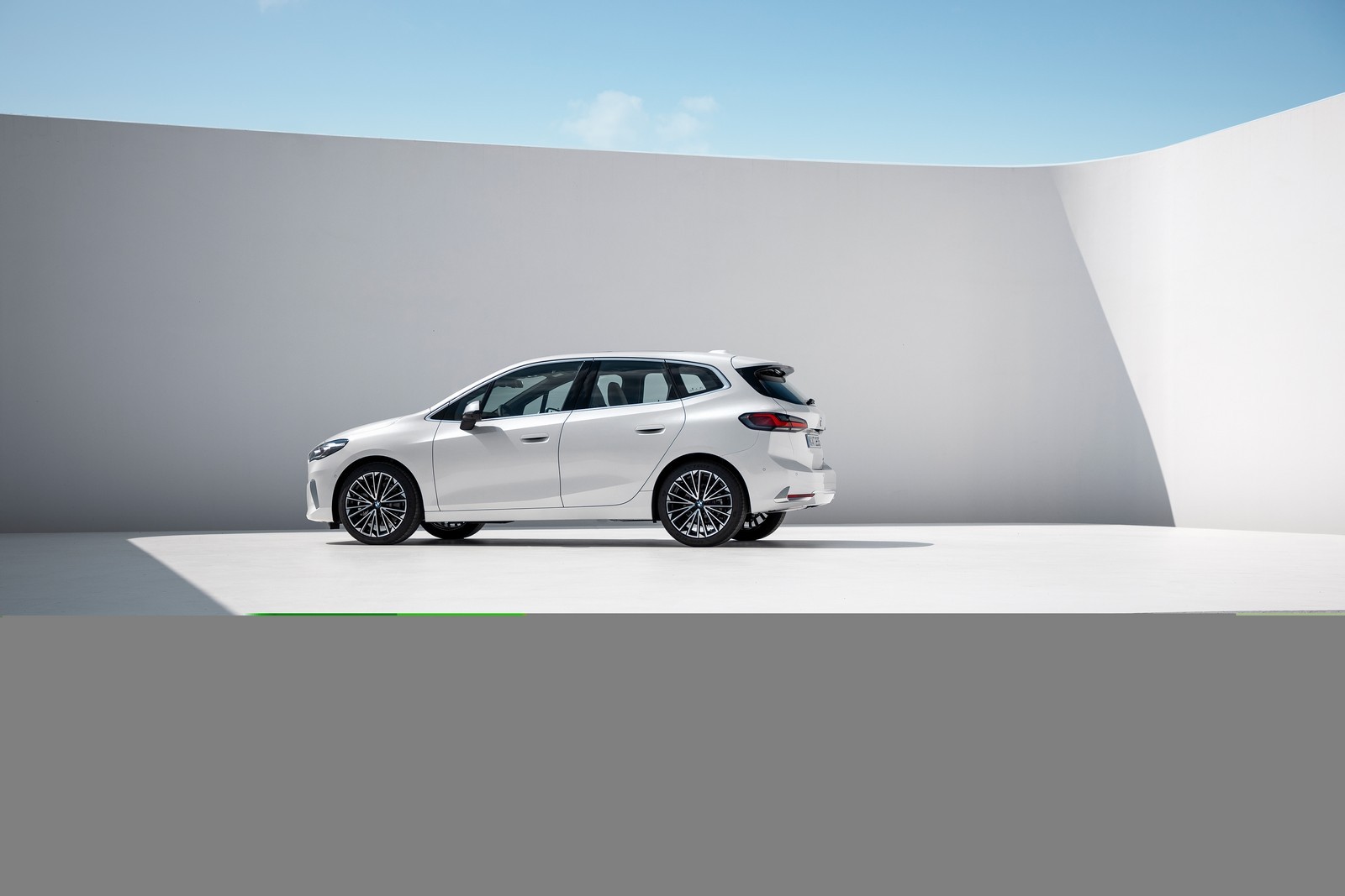 Nuova BMW Serie 2 Active Tourer 2022: immagini ufficiali