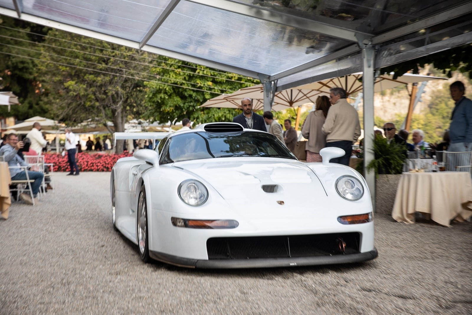 Prototipo Porsche 911 GT1 Strassenversion: le immagini