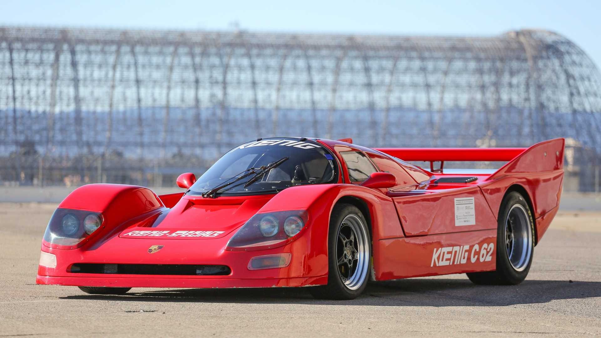 Porsche 962 stradale: le immagini