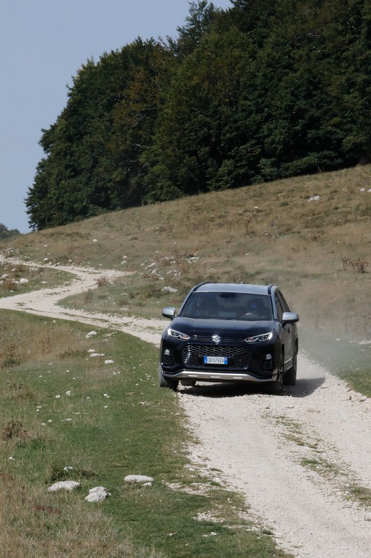 Suzuki Across plug-in: il raduno sui Monti Simbruini