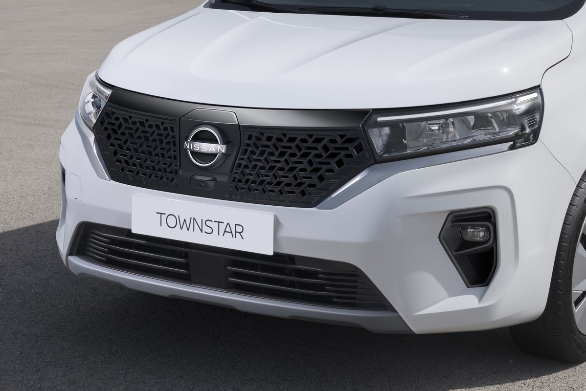 Nissan Townstar: il primo di una nuova famiglia di veicoli commerciali