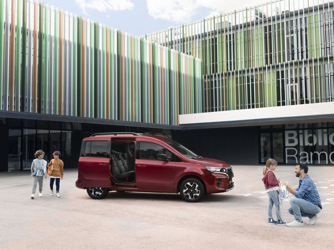 Nissan Townstar: il primo di una nuova famiglia di veicoli commerciali