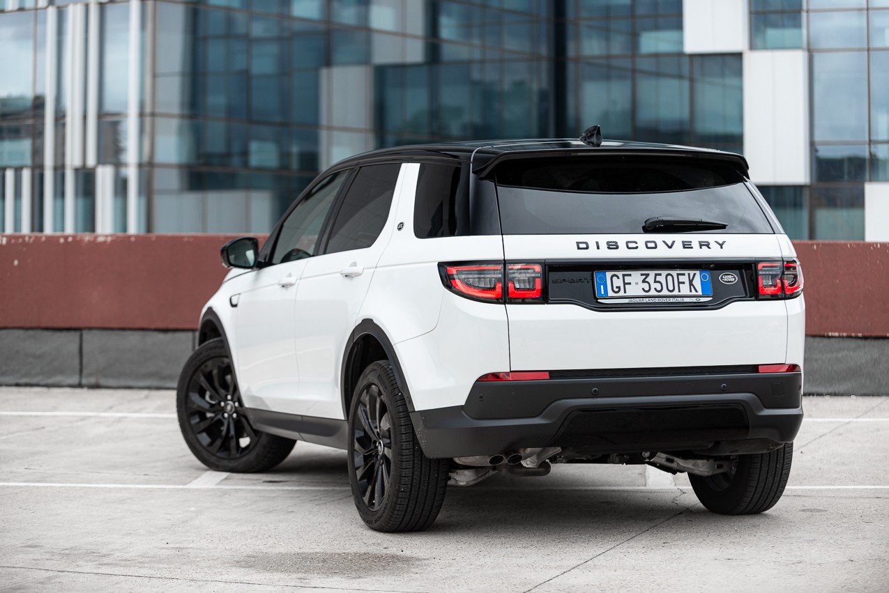 Land Rover Discovery Sport 2.0 TD4: la prova su strada