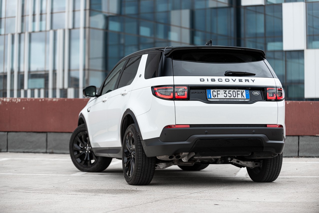 Land Rover Discovery Sport 2.0 TD4: la prova su strada