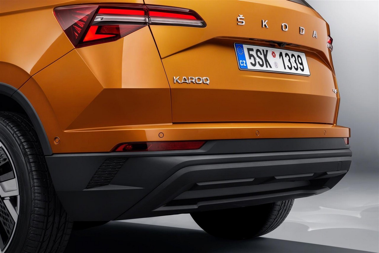 Skoda Karoq 2022: immagini ufficiali