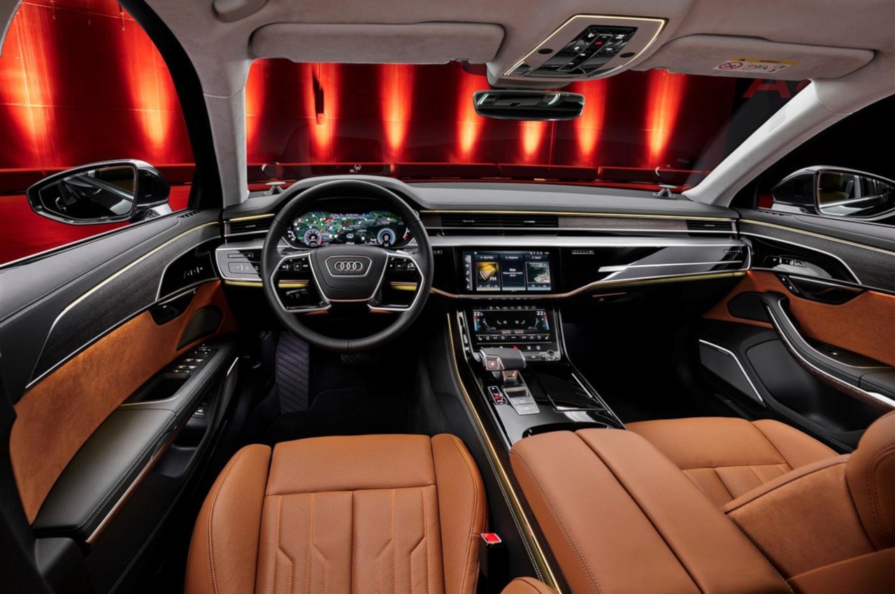 Audi A8 2022: immagini ufficiali