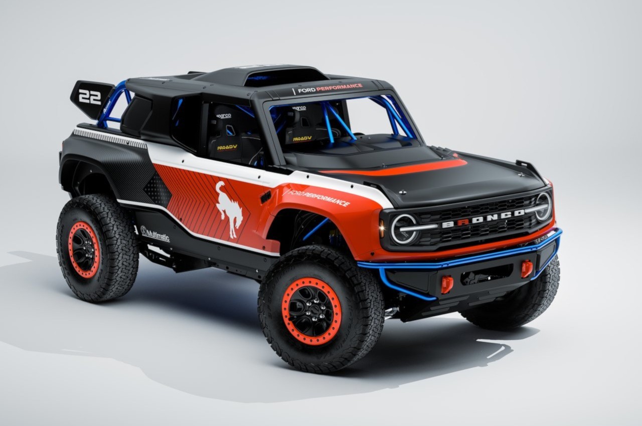 Ford Bronco DR 2022: immagini ufficiali