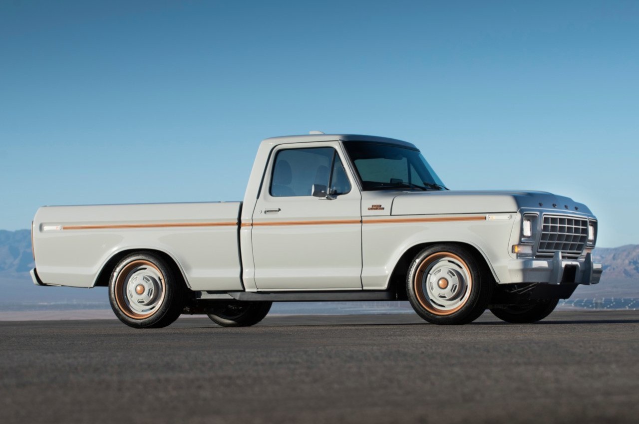 Ford F-100 Eluminator Concept 2021: immagini ufficiali