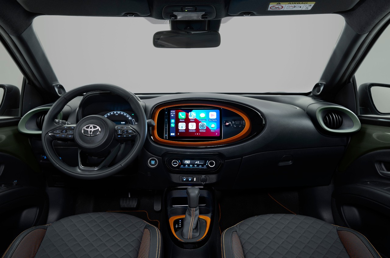 Toyota Aygo X 2022: immagini ufficiali