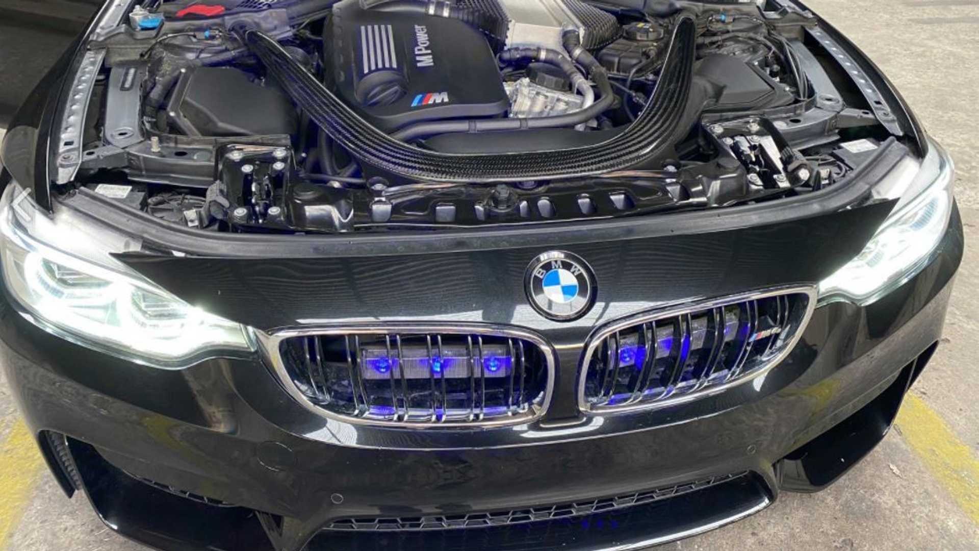 Bmw M4 di Diego Maradona: le immagini ufficiali