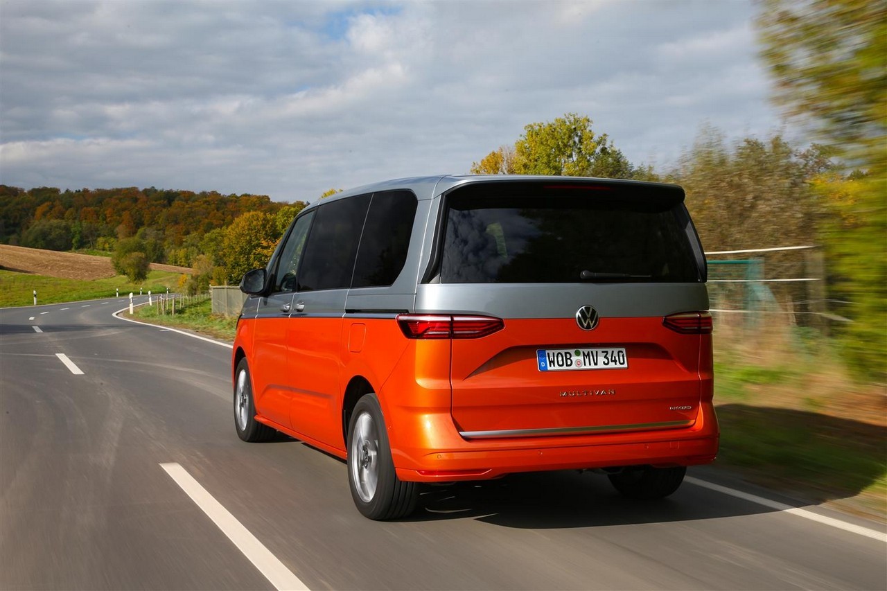 Volkswagen Multivan 2022: nuove immagini ufficiali