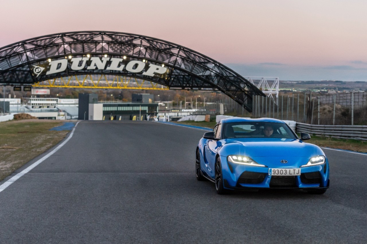 Toyota GR Supra Jarama Racetrack Edition sul tracciato che le ha dato il nome