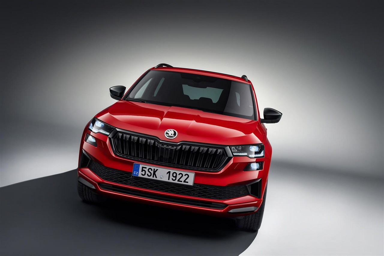 Skoda Karoq 2022: immagini ufficiali